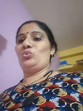 Karishma_bhabi02 - My modal saport please 💔💔💔💔💔