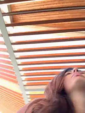 Velvet_Lifa - Finger in pussy