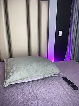 Maddie_01 - Doggye style + oiled my bigass