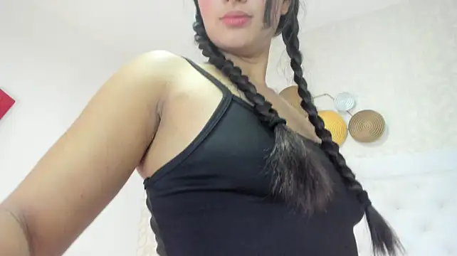 Camila_black__ - Milk over pussy and masturbation