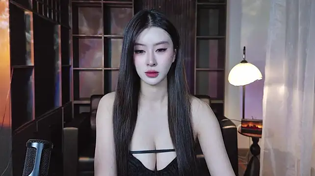 Elowen-8 - 💃性感换装秀（制服诱惑）（新增）