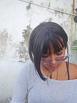 Andrea_Mcfly - 50 SQUATS NAKED + Toy control x2mn🕹️