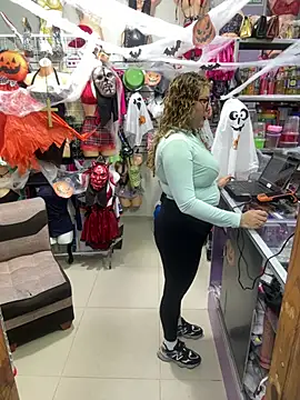 ROSALIASSHOP - SERVING IN HEELS,THONGS,AND MINISKIRT 5M