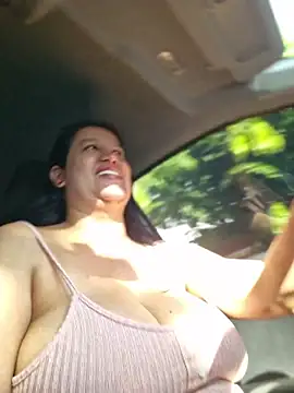 Keilymadam - A passenger rates my tits