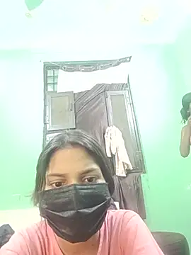 Queen_queen - Boobs show