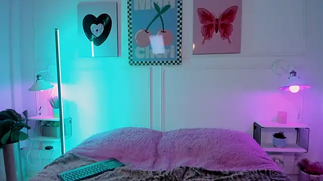 Zoe_Lynch_