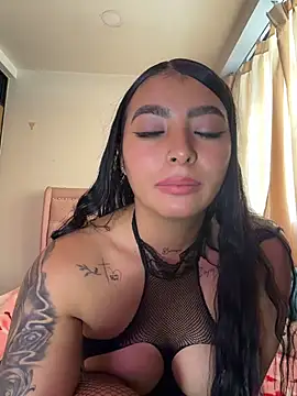 Marianbelle - Rub my wet pussy