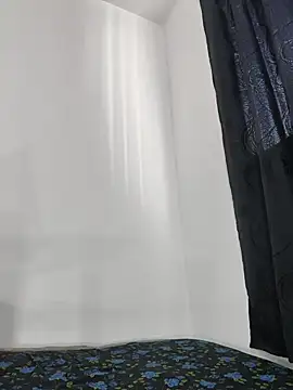 Sweet_nico_19 - boble dildo in pussy