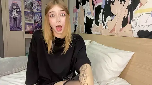 DaniGlow - ahegao <3
