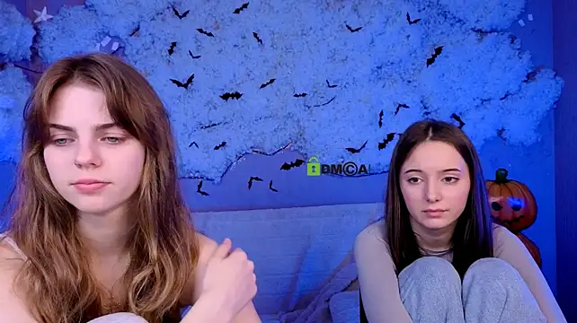 Chloe_ley - ass in panties 3 girls