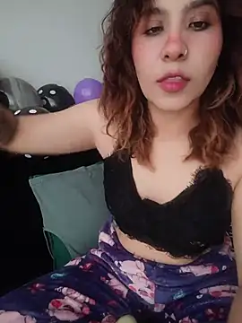Amstheynovak - Show boobs
