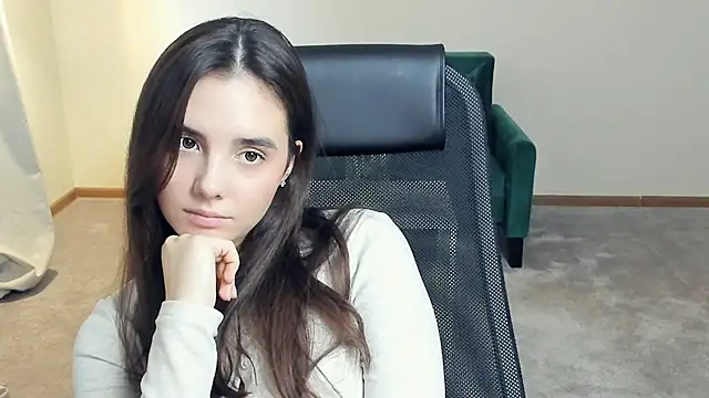 JuliDahill - HELP ME BE BEST IN MY THIRD DAY PLEASE