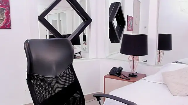 Vero_Stef - Two fingers in the PUSSY