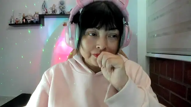 Shaddycute_ - Come and dance with me.