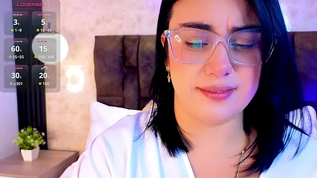 Vicky_grey - Spank my ass x 5