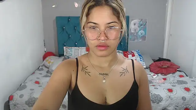 Mia_sexgirl
