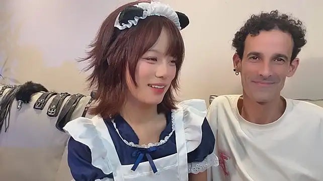 19cmfuck18girl - 跳舞勾引老外 小皮鞭打妹妹
