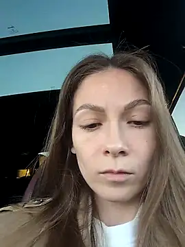 CompactBaby - make me wet+ show pussy