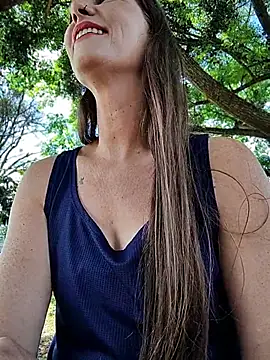 Karlacasada - Squirt 😈 na academia
