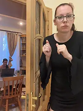 RussianGirls_ - HOT KISS HOT + 2 RANDOM PIC
