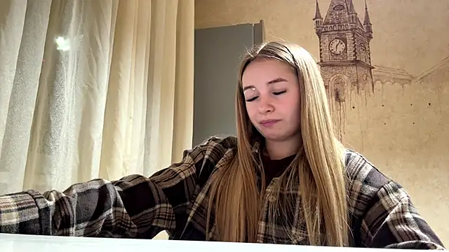 MarkitaHersch - sexy cobra pose