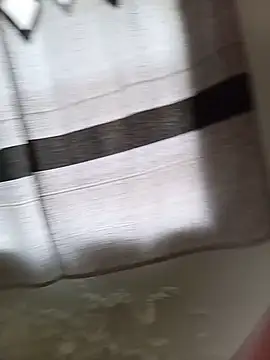 Petite_Nana