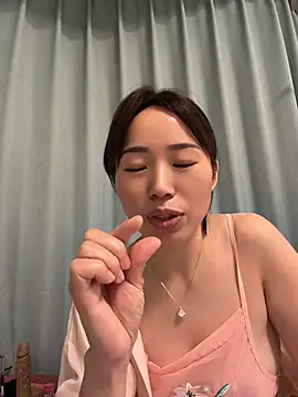 Yaoyao123_ - 众筹给幺幺买小粉，爱你们，么么哒