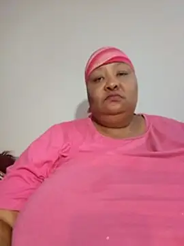 Nancy111 - Make Me cum and squit in my toy