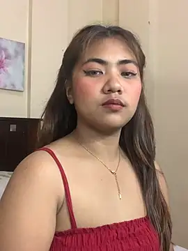 YaraSmith - fuck my dildo until I cum😜💦