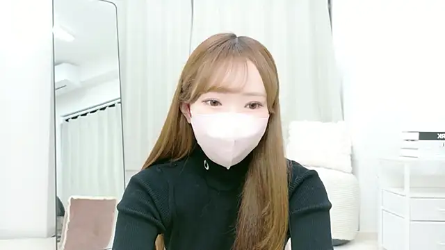 Yukachan_vv - ゴールで上の服ぽいっ♡