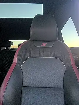 CompactBaby - make me wet+ show pussy