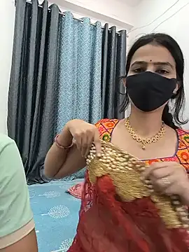 Sikha_Abhi - Lip kiss