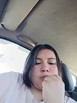 Lucy_blush - Flash tits in public