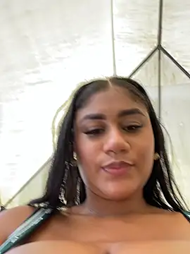 NayTorres - KEEP ME HORNY IN PUBLIC