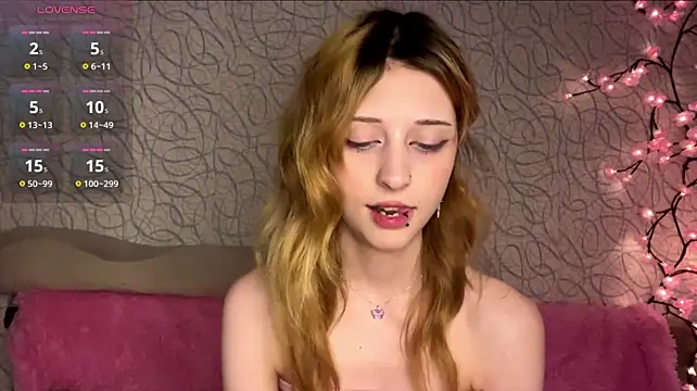 Hexie_doll - hands under my bra teasing + peek panty