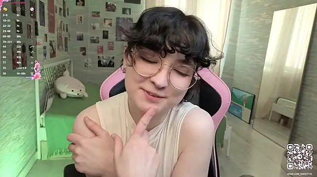 MilkyLily - Oil Titties