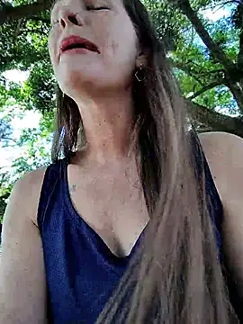 Karlacasada - Squirt 😈 na academia