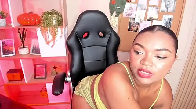 Emma_rules99 - oil show + erotic dance 💃🔥💦