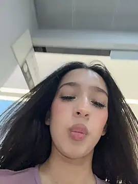 BellaTous - Make me wet