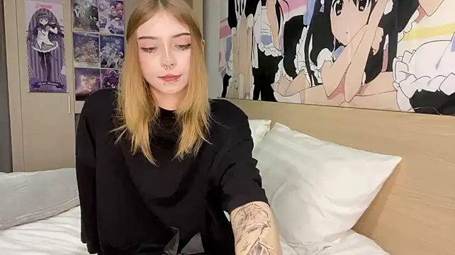 DaniGlow - ahegao <3