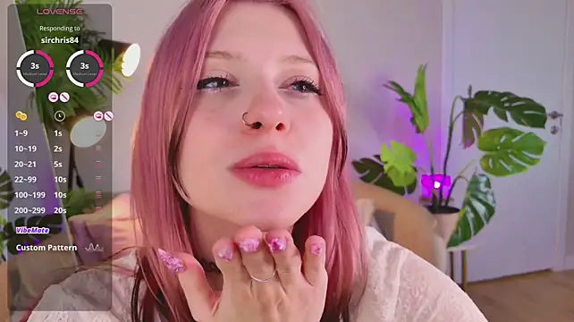 Arielabradberry - Eye contact+Tongue tease