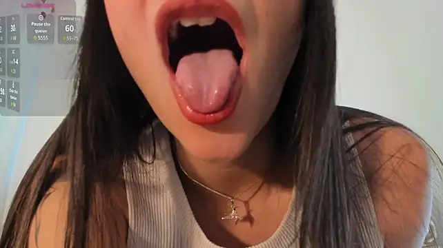 Ridwana_ - - Open ass with both hands🍑🔥.