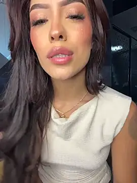 MystiqueXXX - CREAMMY PUSSY AND DRIP IN UR MOUTH! 💦