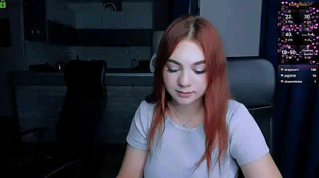 Rada_Kisss - show booobs