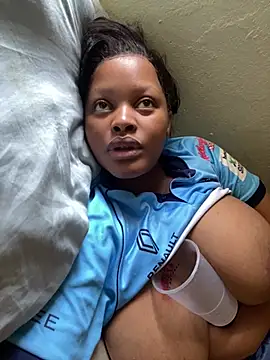 Iconic_black_barbie - I to buy a big dildo