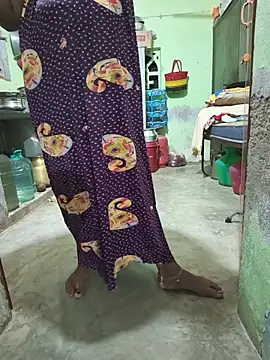 Tamilselviroja- - 🥰 full body oil massage 😍