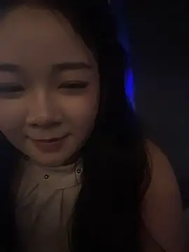 Luna-girl