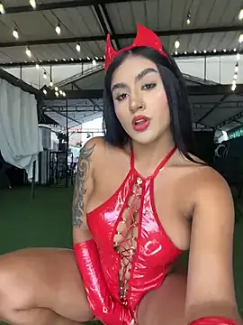 VictoriaSecretXXX - RUB PUSSY CLOSE UP