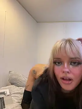 Barcode_bby1 - Split & Spank Ass