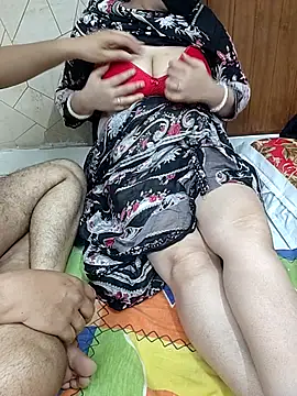 OneLifeBabby - Boobs open